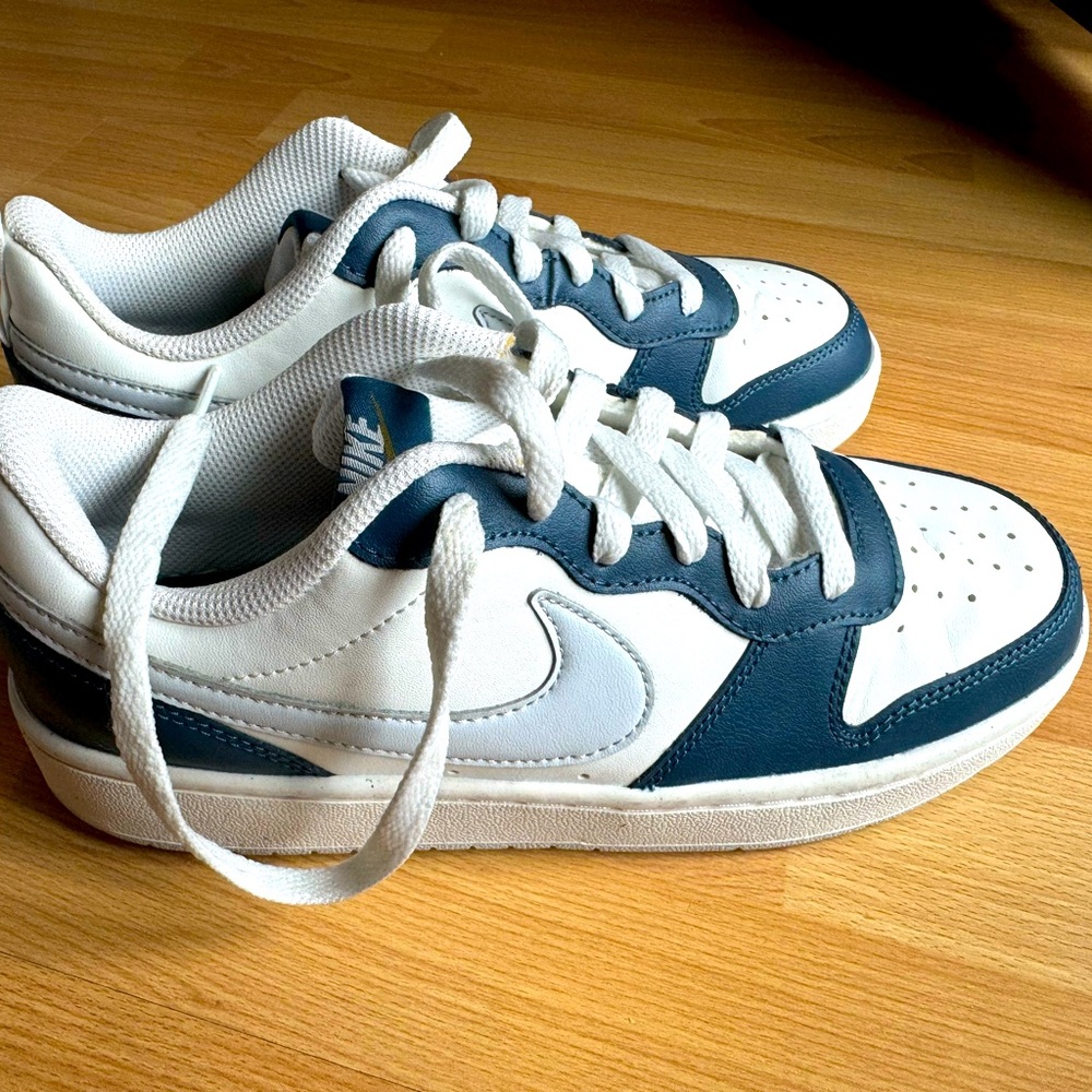 Nike Court Borough. Big kids size 6.5.